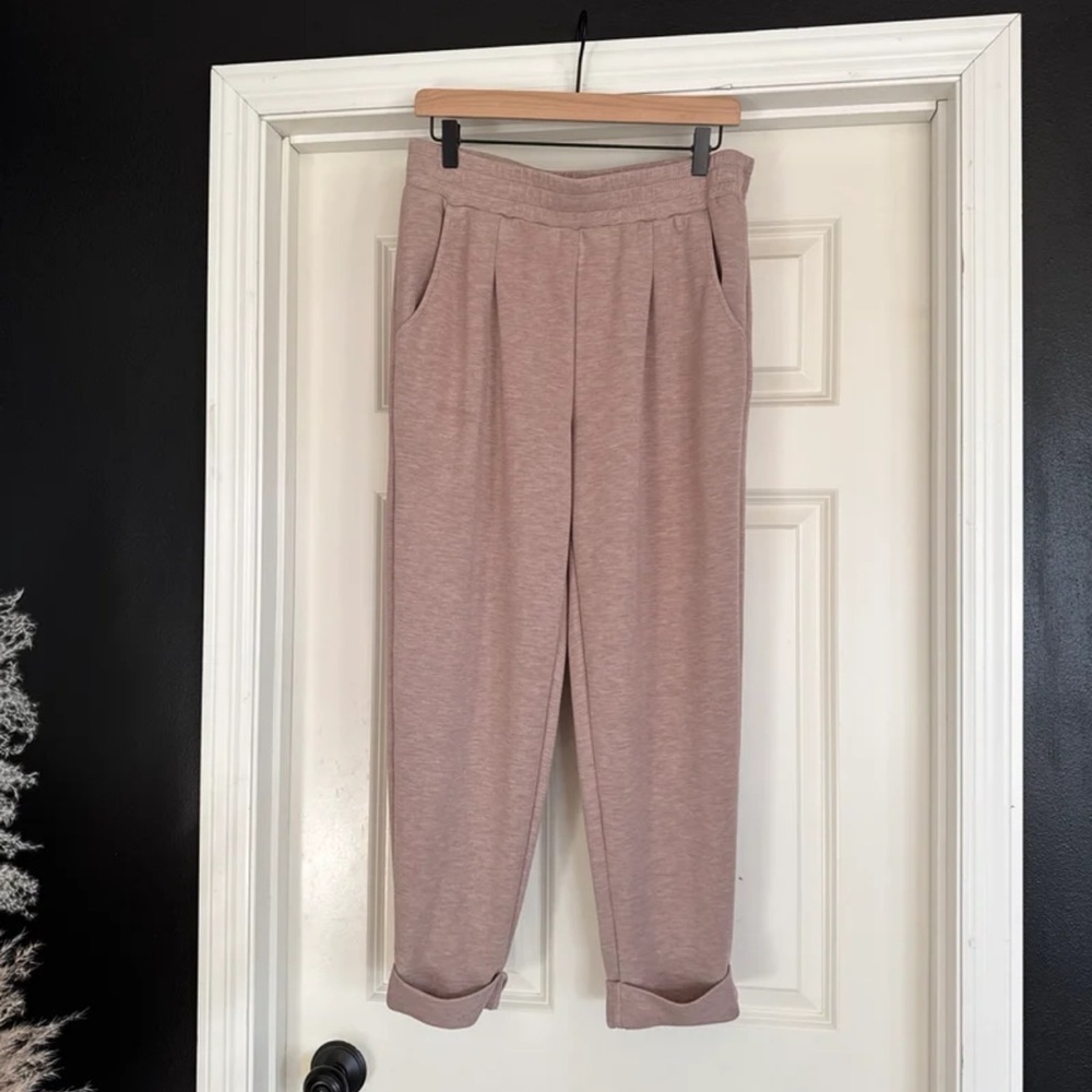 Varley The Rolled Cuff Pants in Taupe Marl size Large - Picture 9 of 12
